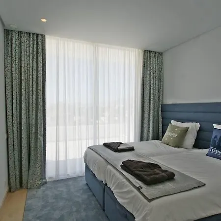 Beautiful With Amazing Views Villa